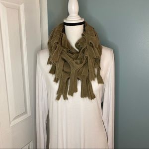 Shihreen Fringed Infinity Scarf